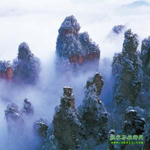 單獨成團H線：張家界、天子山、寶峰湖、天門山、鳳凰古城純玩四晚五日游