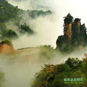 【喜樂拼團(tuán)線路】張家界、寶峰湖、天門山、天子山、猛洞河漂流三晚四日游